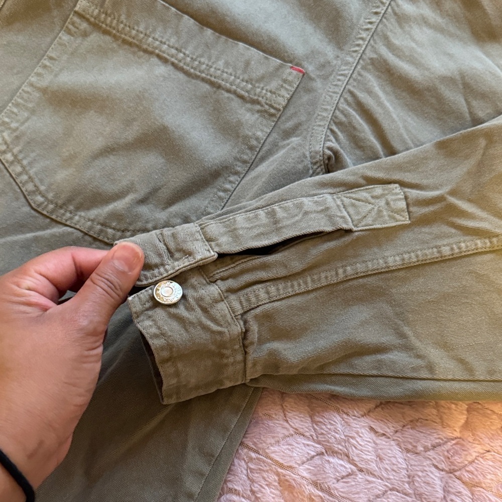 Men's Casual Button Down Shirt - Khaki - Picture 8 of 9